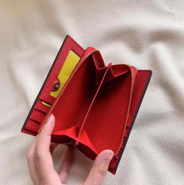 luxury designer fashion leather women's wallet classic letter multifunctional practical card bag clip 60235, Red;black
luxury designer fashion leather women's wallet classic letter multifunctional practical card bag clip 60235, Red;black