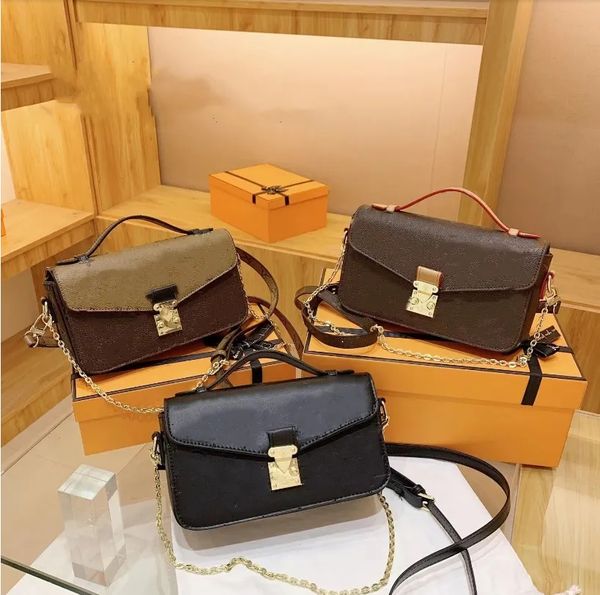 women shoulder bags pu leather handbag envelope flap with adjustable chain strap lady mobile phone bag
women shoulder bags pu leather handbag envelope flap with adjustable chain strap lady mobile phone bag