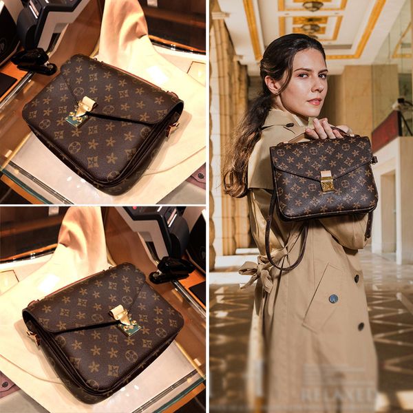 women designers bags handbag women luxurys handbags lady messenger fashion shoulder bag luxury crossbody tote wallet
women designers bags handbag women luxurys handbags lady messenger fashion shoulder bag luxury crossbody tote wallet