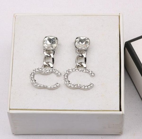 simple 18k gold plated luxury brand designers dangle letters stud 925 silver geometric women crystal rhinestone long earring wedding jewerlr
simple 18k gold plated luxury brand designers dangle letters stud 925 silver geometric women crystal rhinestone long earring wedding jewerlr