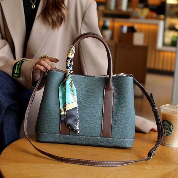 h gardens grace bag 2023 new texture leather hand large capacity cowhide garden single shoulder messenger tote commuter women's with re
h gardens grace bag 2023 new texture leather hand large capacity cowhide garden single shoulder messenger tote commuter women's with re