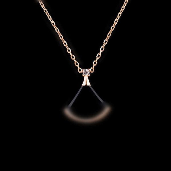 designer fashion skirt fan shape pendant necklaces for classical women elegant necklace highly quality choker chains designer jewelry 18k pl, Silver
designer fashion skirt fan shape pendant necklaces for classical women elegant necklace highly quality choker chains designer jewelry 18k pl, Silver