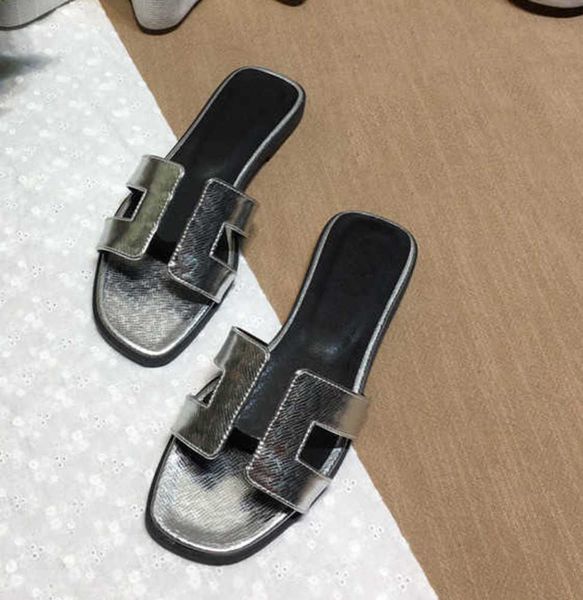 famous brand beach slippers classic flat heel summer designer fashion flops leather lady slides women shoes l bath ladies sandals, Black
famous brand beach slippers classic flat heel summer designer fashion flops leather lady slides women shoes l bath ladies sandals, Black