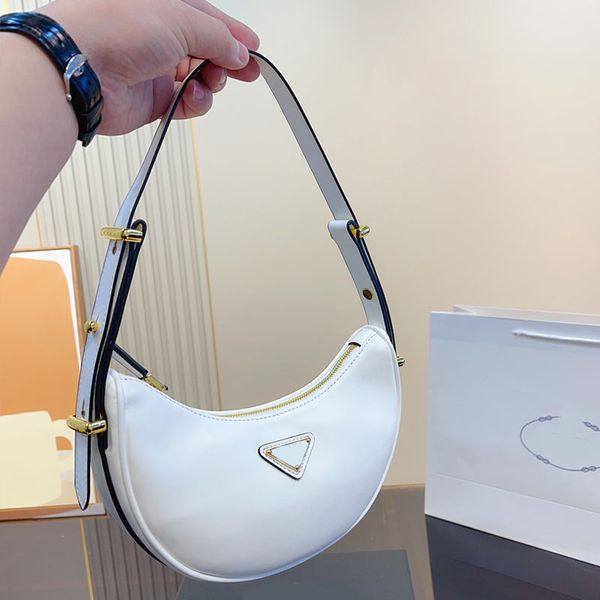 axillary shoulder bag underarm clutch bags hobos handbags women purse plain half moon pouch wallet phone pocket fashion letters triangle har
axillary shoulder bag underarm clutch bags hobos handbags women purse plain half moon pouch wallet phone pocket fashion letters triangle har
