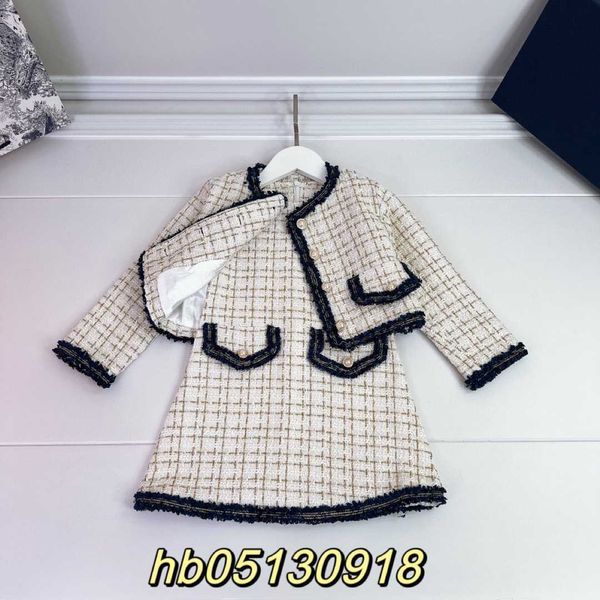 clothing sets children's spring celebrity temperament small fragrant cardigan vest skirt foreign style suit, White
clothing sets children's spring celebrity temperament small fragrant cardigan vest skirt foreign style suit, White