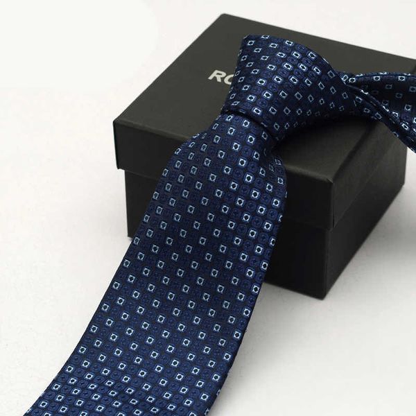 neck ties 2021 blue plaid ties for men 8cm profession necktie traditional wear wedding gravata with gift box j230227, Blue;purple
neck ties 2021 blue plaid ties for men 8cm profession necktie traditional wear wedding gravata with gift box j230227, Blue;purple
