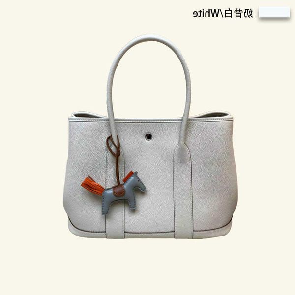 original edition handbags designer her bags fashion luxury brand leather women single shoulder cross versatile garden portable buc ac7m
original edition handbags designer her bags fashion luxury brand leather women single shoulder cross versatile garden portable buc ac7m