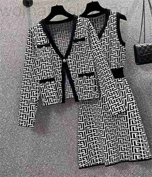 designer fashion womens jackets and dress tracksuits ladies cotton two piece sets coats skirt with shoulder-straps outfits woman ol party c, White
designer fashion womens jackets and dress tracksuits ladies cotton two piece sets coats skirt with shoulder-straps outfits woman ol party c, White