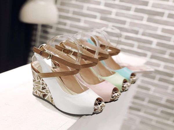 buckle women pumps 120mm wedge fashion slingback shoes ladies peep toe high heels sandals wedding platform office d1759520, Black
buckle women pumps 120mm wedge fashion slingback shoes ladies peep toe high heels sandals wedding platform office d1759520, Black
