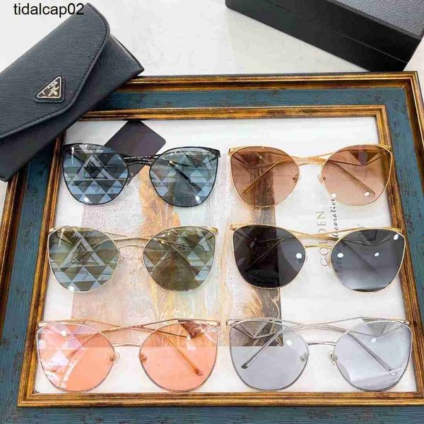 p family's new net red star has the same personalized japanese and korean ins style sunglasses and women's, White;black
p family's new net red star has the same personalized japanese and korean ins style sunglasses and women's, White;black