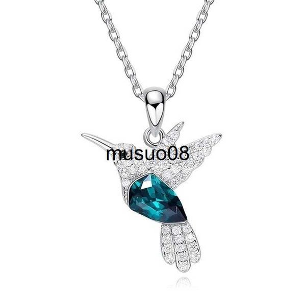 pendant necklaces fashion blue green crystal hummingbird necklaces for women cute animal bird choker clavicle chain banquet wedding jewelry, Silver
pendant necklaces fashion blue green crystal hummingbird necklaces for women cute animal bird choker clavicle chain banquet wedding jewelry, Silver