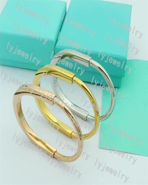 luxury lock bracelet designer for women love bangles cjeweler silver rose gold titanium steel jewelry mens lock bangle never fade 7069876, Black
luxury lock bracelet designer for women love bangles cjeweler silver rose gold titanium steel jewelry mens lock bangle never fade 7069876, Black