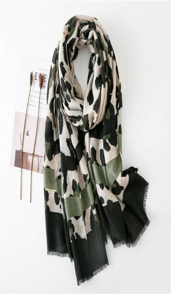 autumn winter leopard striped fringes viscose shawl scarf women neckerchief foulards muslim hijab sjaal 2010186570947, Blue;gray
autumn winter leopard striped fringes viscose shawl scarf women neckerchief foulards muslim hijab sjaal 2010186570947, Blue;gray