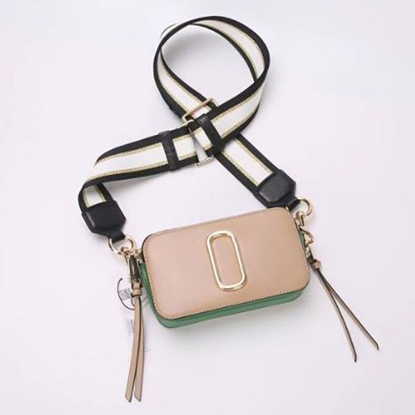 handbag crossbody leather bag designer wallet fashion women's wallet women's signature texture fashion long zipper wallet high qua
handbag crossbody leather bag designer wallet fashion women's wallet women's signature texture fashion long zipper wallet high qua