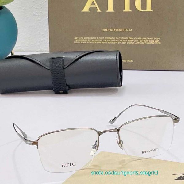 dita sunglasses for sale ultralight pure titanium titanium weighs 168 gramsditatita lsa801 half frame handsome mens business wi 0okw, White;black
dita sunglasses for sale ultralight pure titanium titanium weighs 168 gramsditatita lsa801 half frame handsome mens business wi 0okw, White;black