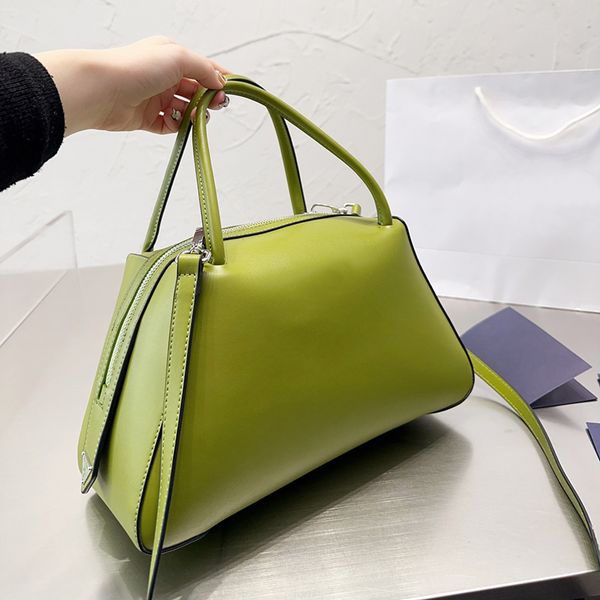 women bag designer bags fashion shoulder purse classic luxury messenger summer crossbody handbag lady purses
women bag designer bags fashion shoulder purse classic luxury messenger summer crossbody handbag lady purses