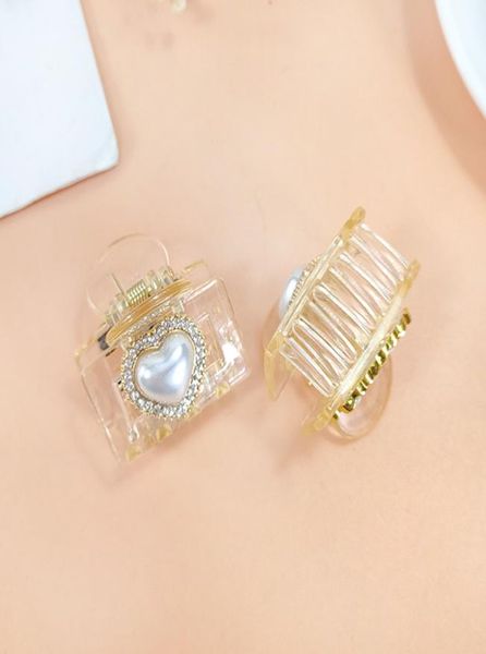 19style luxury design brand letter hair claws matte acrylic pearl hair clips hairpins barrette small headwear for elegant women gi5950154, Golden;silver
19style luxury design brand letter hair claws matte acrylic pearl hair clips hairpins barrette small headwear for elegant women gi5950154, Golden;silver