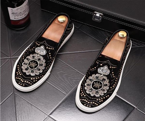 2021 new luxury dandelion spikes flat rivets leather shoes fashion men embroidery loafer dress shoes smoking slipper casual shoe7038360, Black
2021 new luxury dandelion spikes flat rivets leather shoes fashion men embroidery loafer dress shoes smoking slipper casual shoe7038360, Black