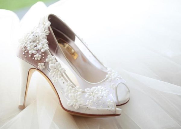 designer fashion white flowers wedding high heels shoes for bride crystal beaded peep toe women luxury prom party pumps 10cm 1767722, Black
designer fashion white flowers wedding high heels shoes for bride crystal beaded peep toe women luxury prom party pumps 10cm 1767722, Black