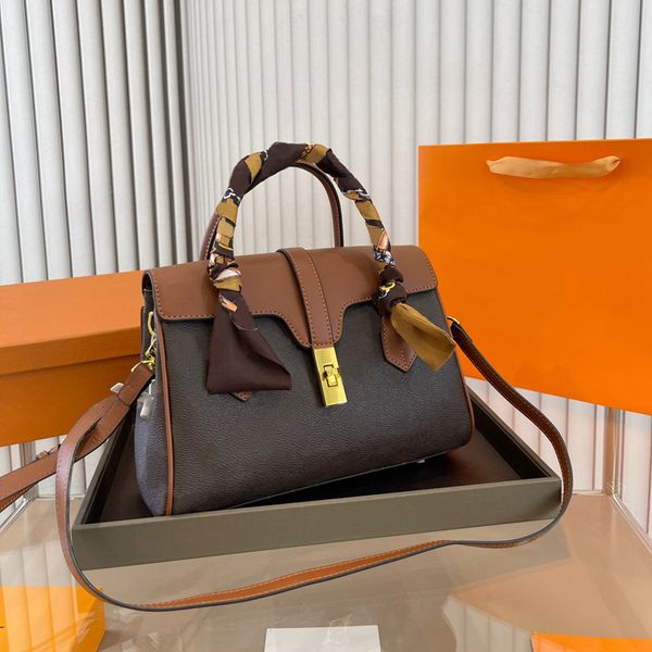 designer bag women's fashionable tote genuine leather shoulder bag woman retro style classic details showcase unique charm luxury bags
designer bag women's fashionable tote genuine leather shoulder bag woman retro style classic details showcase unique charm luxury bags