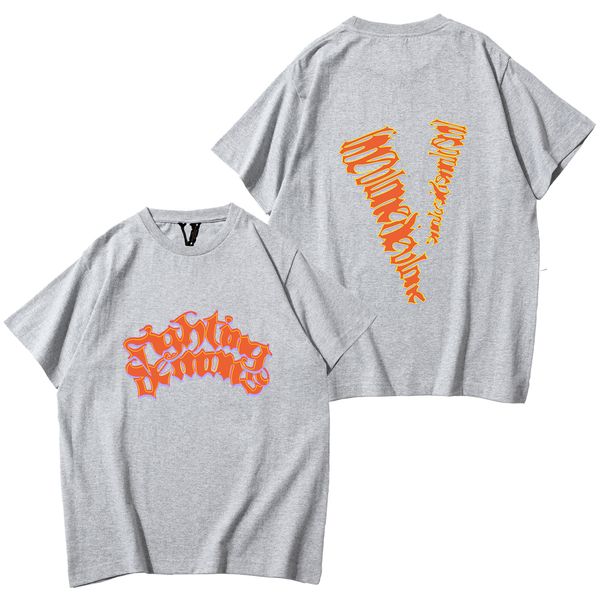 vlone original design men's t-shirts vlone logo summer cartoon short sleeve letter loose versatile t-shirts black white red vt127, White;black
vlone original design men's t-shirts vlone logo summer cartoon short sleeve letter loose versatile t-shirts black white red vt127, White;black