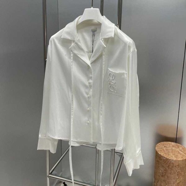 fashion light luxury shirt designer blouse v-neck ribbon high-quality silk glossy long sleeved shirts spring coat womens clothing, White
fashion light luxury shirt designer blouse v-neck ribbon high-quality silk glossy long sleeved shirts spring coat womens clothing, White