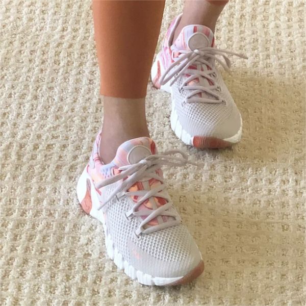 Women Men Shoes Designer Sneakers Sports Running Sneakers High-quality Breathable Mesh Low Top Trainers Patchwork Brand Luxury Trainer with Logo, # 6
Women Men Shoes Designer Sneakers Sports Running Sneakers High-quality Breathable Mesh Low Top Trainers Patchwork Brand Luxury Trainer with Logo, # 6