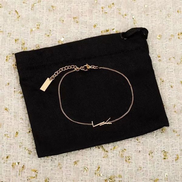 classics link chain men bracelets designer for women gold plated pretty mens rectangle tags new year party favor designer bracelets jewelry, Golden;silver
classics link chain men bracelets designer for women gold plated pretty mens rectangle tags new year party favor designer bracelets jewelry, Golden;silver