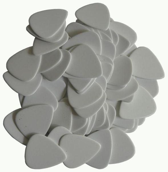 100 pcs heavy 15mm blank guitar picks plectrums no print celluloid solid white1920580
100 pcs heavy 15mm blank guitar picks plectrums no print celluloid solid white1920580