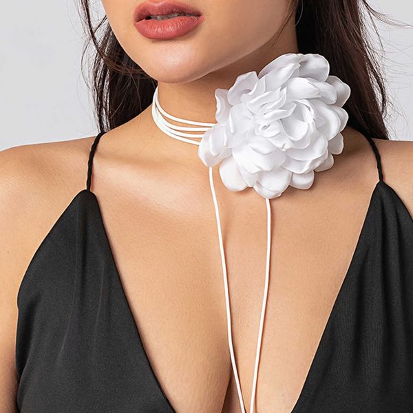 pendant necklaces exaggerated goth big rose flower clavicle chain necklace for women romantic kpop adjustable bowknot choker dinner party je, Silver
pendant necklaces exaggerated goth big rose flower clavicle chain necklace for women romantic kpop adjustable bowknot choker dinner party je, Silver