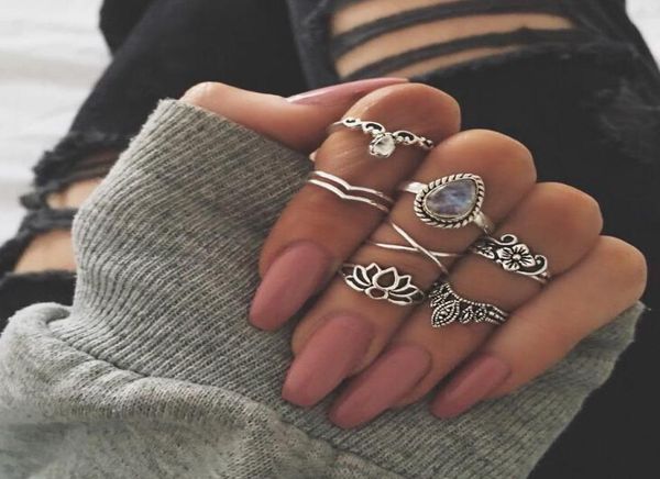 7pcsset new arrival flower gemstone carved ring set antique silver plated vintage bohemian turkish fashion women accessories7869946, Golden;silver
7pcsset new arrival flower gemstone carved ring set antique silver plated vintage bohemian turkish fashion women accessories7869946, Golden;silver