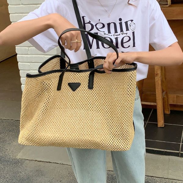 waist bags summer designer women's bag straw bag luxury large capacity knitted hollow handbag shoulder bag and patch work handbag
waist bags summer designer women's bag straw bag luxury large capacity knitted hollow handbag shoulder bag and patch work handbag