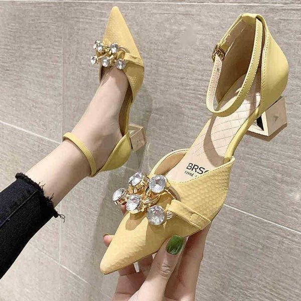 slipper european and american style punch shoe rhinestone square high heel niche design pump summer women mid sandal 220622, Black
slipper european and american style punch shoe rhinestone square high heel niche design pump summer women mid sandal 220622, Black