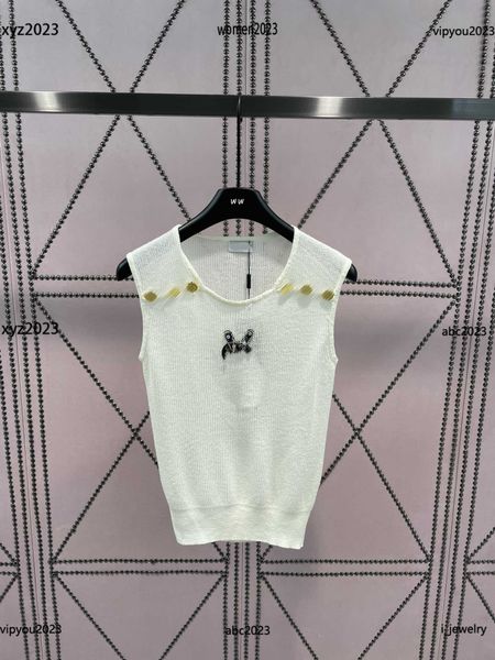 luxury designer woman sweater female t-shirt fits all gold button decoration knitted lapel design tees new products, White
luxury designer woman sweater female t-shirt fits all gold button decoration knitted lapel design tees new products, White