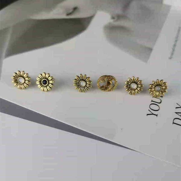 80% off designer jewelry bracelet necklace ring asymmetric flower earrings make old style sunflower, Golden
80% off designer jewelry bracelet necklace ring asymmetric flower earrings make old style sunflower, Golden