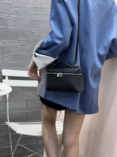 designer luxury evening handbags bag loropiana lp genuine leather lunch box bag pattern cowhide handbag simple shoulder bag for women
designer luxury evening handbags bag loropiana lp genuine leather lunch box bag pattern cowhide handbag simple shoulder bag for women