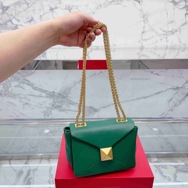 outdoor bag luxurys double 2023 new lock volention single shoulder fashion bag cross square body lid chain style small buckle zuth
outdoor bag luxurys double 2023 new lock volention single shoulder fashion bag cross square body lid chain style small buckle zuth