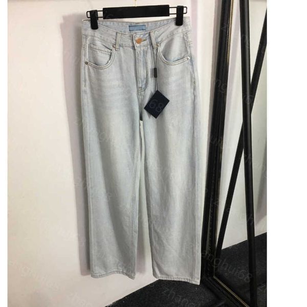 23ss denim jeans designer women jeans straight jeans womens pants alphabet color combination back pocket wash made old denim trousers womens, Blue
23ss denim jeans designer women jeans straight jeans womens pants alphabet color combination back pocket wash made old denim trousers womens, Blue