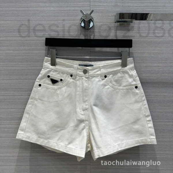 women's shorts designer denim shorts, casual and versatile for girls, high waisted slim a-line straight tube small pants, summer women&, White;black
women's shorts designer denim shorts, casual and versatile for girls, high waisted slim a-line straight tube small pants, summer women&, White;black