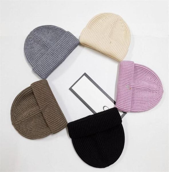 whole winter hats women bonnet thicken with real raccoon fur pompoms warm girl caps snapback pompon beanie303f8686804, Blue;gray
whole winter hats women bonnet thicken with real raccoon fur pompoms warm girl caps snapback pompon beanie303f8686804, Blue;gray