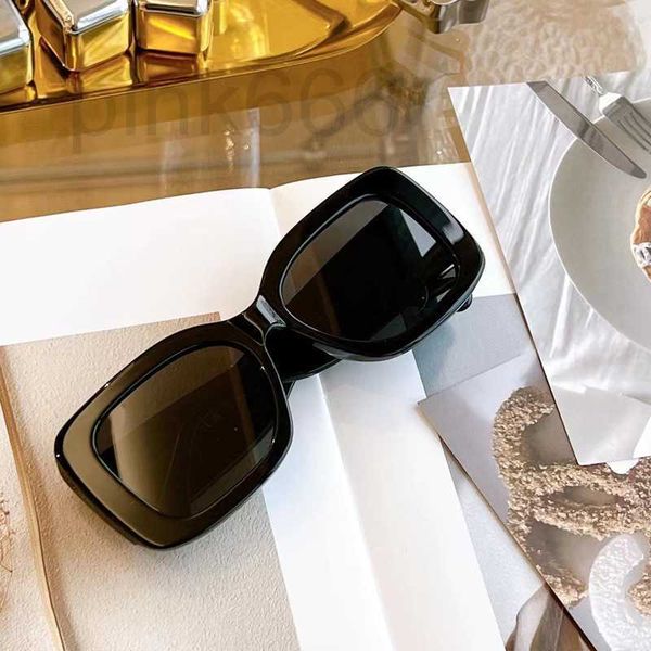 sunglasses designer 2023 new network red same letter leg box for women tourism with myopia ses7, White;black
sunglasses designer 2023 new network red same letter leg box for women tourism with myopia ses7, White;black