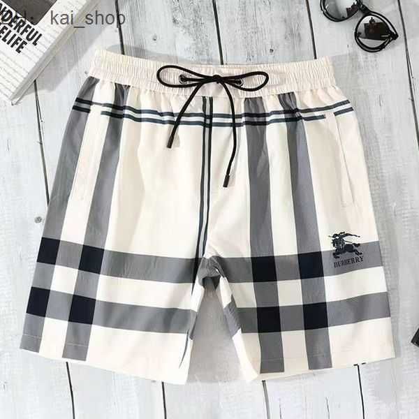 designer shorts beach pants european american brand trend classic simple checkered large same style 51, White;black
designer shorts beach pants european american brand trend classic simple checkered large same style 51, White;black