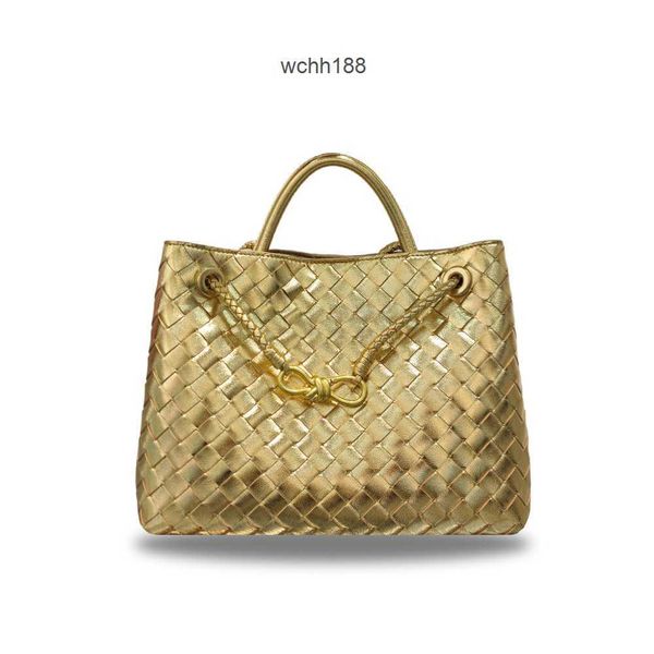 bags totes handbag bottegas girl andiamo designer cassettes bag leather woven fashion cowhide venetas underarm shoulder crossbody 2023 women
bags totes handbag bottegas girl andiamo designer cassettes bag leather woven fashion cowhide venetas underarm shoulder crossbody 2023 women