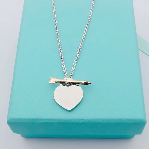 stainless steel love bracelet necklace set fashion designer women's love pendant holiday jewelry gift with box, Silver
stainless steel love bracelet necklace set fashion designer women's love pendant holiday jewelry gift with box, Silver