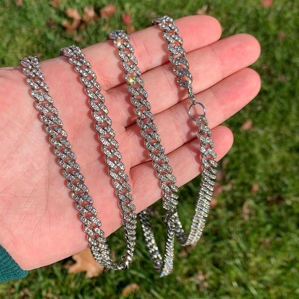 925 sterling silver chunky moissanite diamond iced cuban link chain necklace white gold 8mm
925 sterling silver chunky moissanite diamond iced cuban link chain necklace white gold 8mm