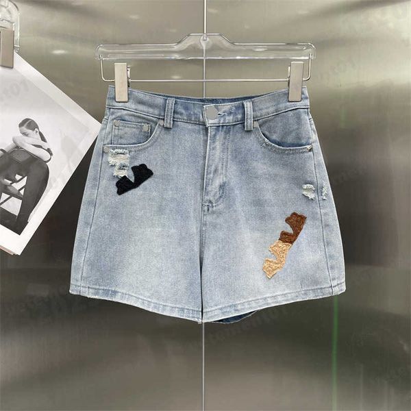 ie shorts denim pants flocked pattern embroidery classic style regular zipper fly polyester fabric shorts lady summer street fashion hip hop, White;black
ie shorts denim pants flocked pattern embroidery classic style regular zipper fly polyester fabric shorts lady summer street fashion hip hop, White;black