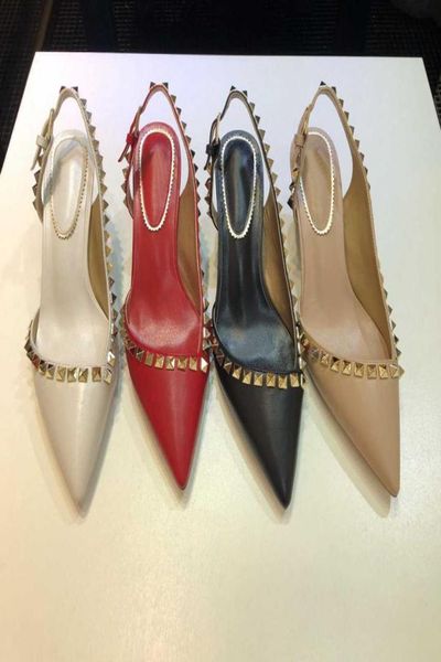 2021 women high heels shoe dress shoes ladies rivet fashion girl catwalk print buckle plat woman wedding shoe039s with box6003299, Black
2021 women high heels shoe dress shoes ladies rivet fashion girl catwalk print buckle plat woman wedding shoe039s with box6003299, Black
