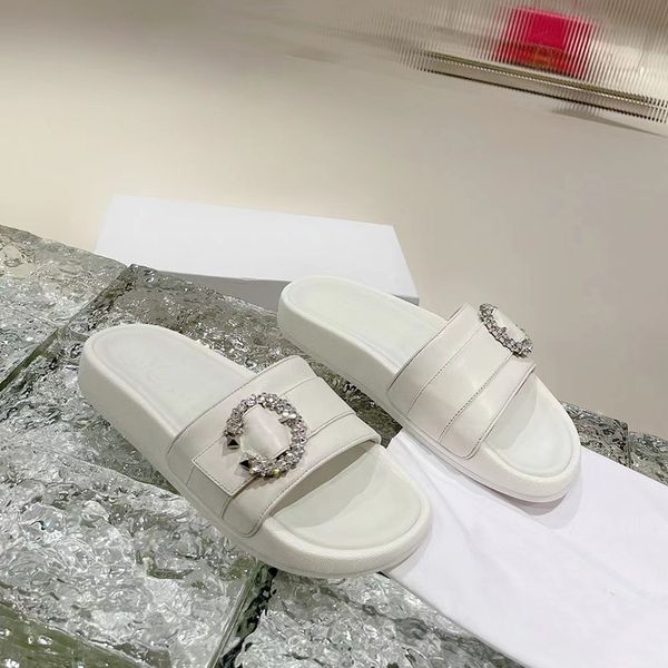 2023 designer slippers luxury brand sandals leather shoes pearl rhinestone clasp appearance outdoor beach shopping fashion comfortable women, Black
2023 designer slippers luxury brand sandals leather shoes pearl rhinestone clasp appearance outdoor beach shopping fashion comfortable women, Black
