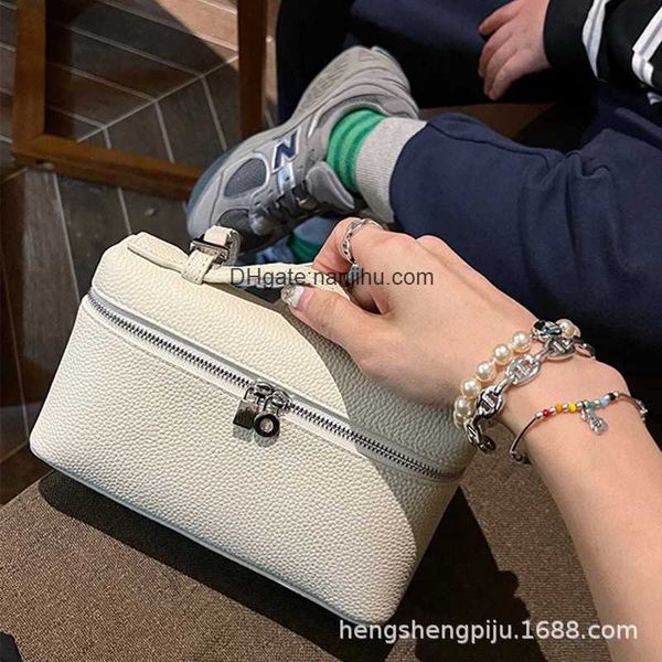 designer luxury evening handbags bag loropiana lp cowhide lunch box bag highend handbag makeup bag single shoulder diagonal cross bag women&
designer luxury evening handbags bag loropiana lp cowhide lunch box bag highend handbag makeup bag single shoulder diagonal cross bag women&