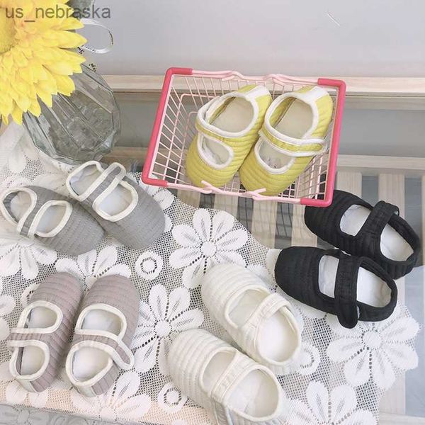 fashion baby cotton cloth mary janes shoes infant foot wears toddler casual shoes prewalkers first walkers 11cm 12cm 13cm l230518
fashion baby cotton cloth mary janes shoes infant foot wears toddler casual shoes prewalkers first walkers 11cm 12cm 13cm l230518
